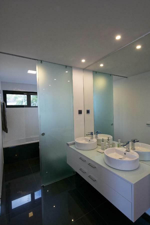 Spacious Luxury Holiday Apartment With A Great View, Funchal, Free Wifi And Parking المظهر الخارجي الصورة