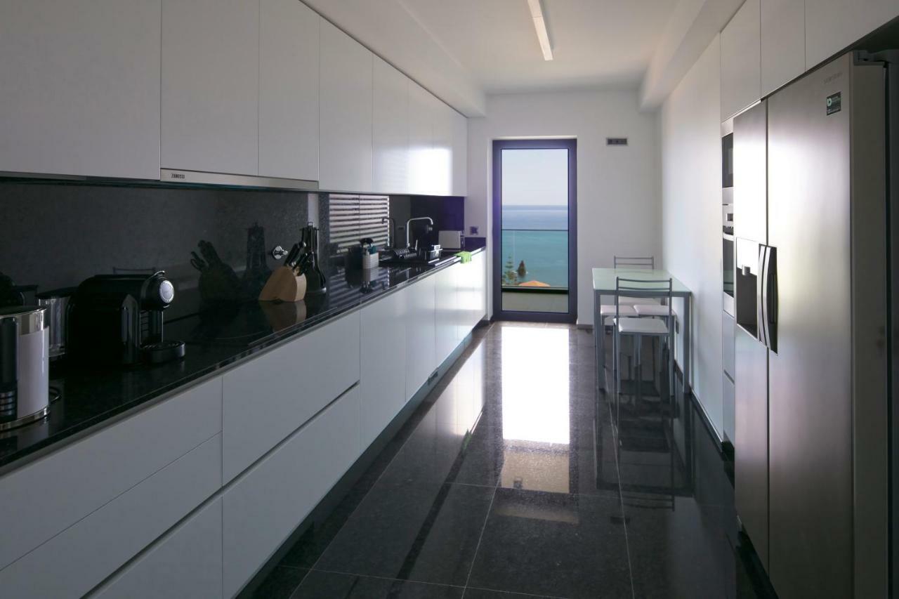 Spacious Luxury Holiday Apartment With A Great View, Funchal, Free Wifi And Parking المظهر الخارجي الصورة